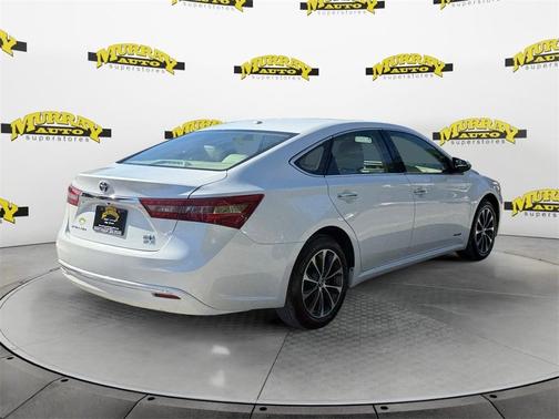 2018 Toyota Avalon Hybrid XLE Plus