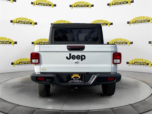 2026 Jeep Gladiator Sport