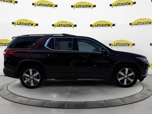 2021 Chevrolet Traverse LT Leather