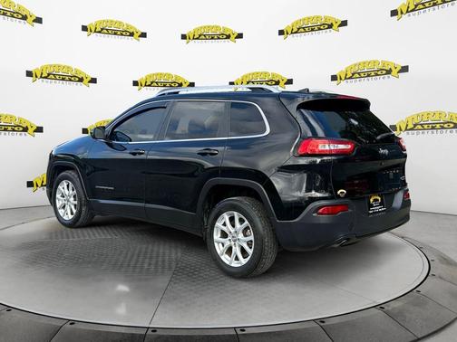 Diamond Black 2017 Jeep Cherokee Latitude