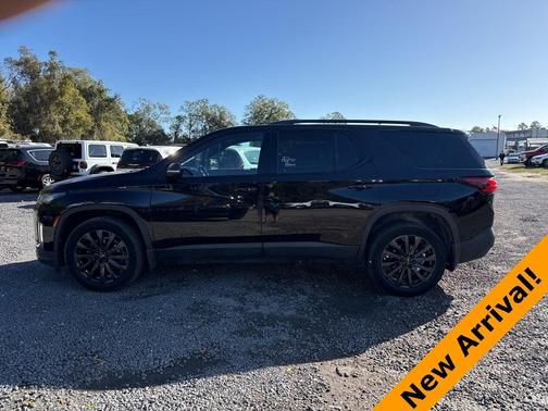2022 Chevrolet Traverse RS