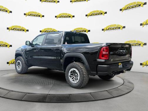 Diamond Black 2026 RAM 1500 RHO