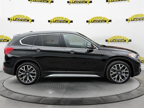 2022 BMW X1 sDrive28i