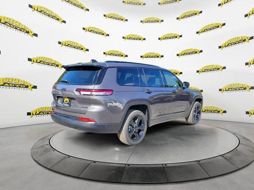 Metallic 2025 Jeep Grand Cherokee L Limited