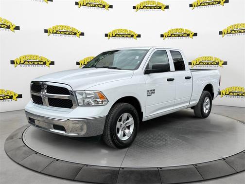 2024 RAM 1500 Classic SLT