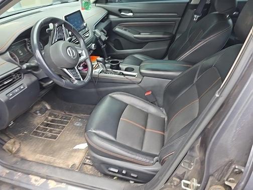 2021 Nissan Altima 2.0 SR