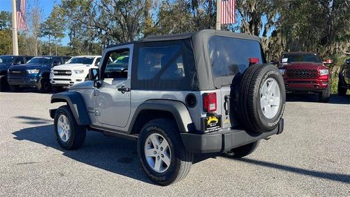 Photo 3 of 30 of 2017 Jeep Wrangler Sport