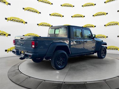 2026 Jeep Gladiator Sport