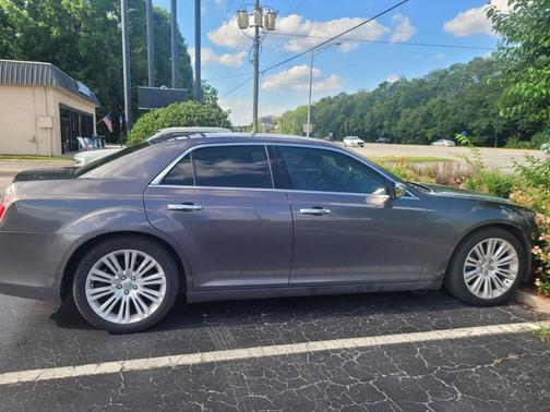 2014 Chrysler 300C Base