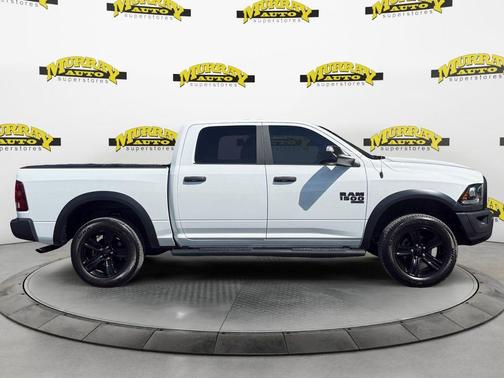 Bright White Clearcoat 2023 RAM 1500 Classic SLT