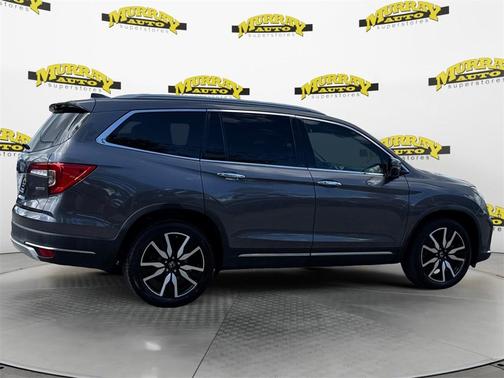 2020 Honda Pilot Touring 8-Passenger