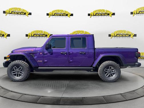 REIGN EXTERIOR PAINT 2026 Jeep Gladiator Mojave