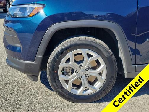 2024 Jeep Compass Sport