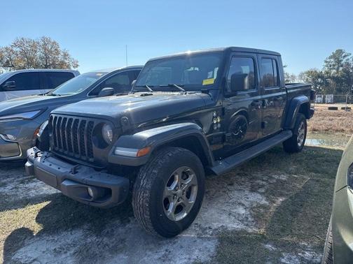 2021 Jeep Gladiator Sport