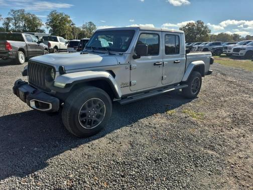 2022 Jeep Gladiator Overland