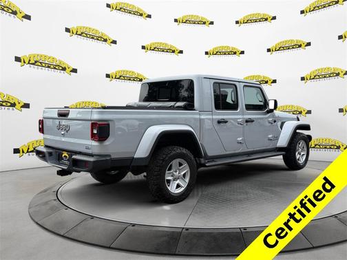 2022 Jeep Gladiator Overland