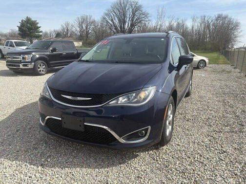 Jazz Blue Pearlcoat 2017 Chrysler Pacifica Touring-L
