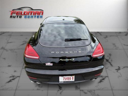 2014 Porsche Panamera 4