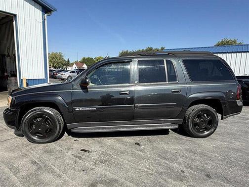 2004 Chevrolet TrailBlazer EXT LT