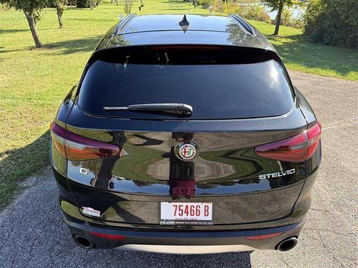 2018 Alfa Romeo Stelvio Ti Sport