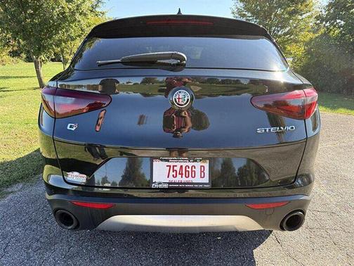 2018 Alfa Romeo Stelvio Ti Sport