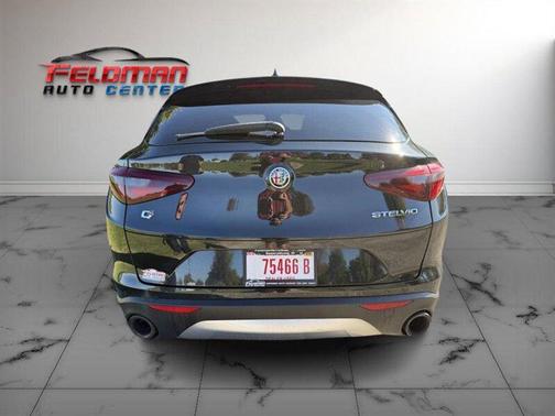 2018 Alfa Romeo Stelvio Ti Sport