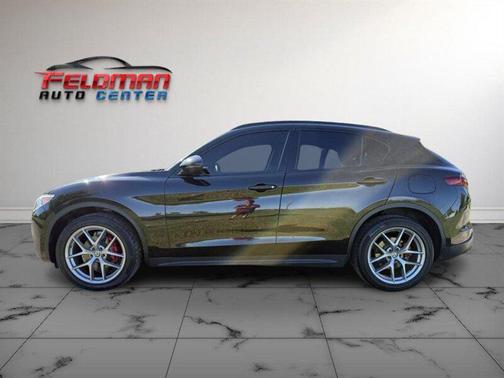 2018 Alfa Romeo Stelvio Ti Sport