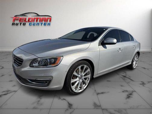 2016 Volvo S60 Inscription T5 Drive-E Platinum