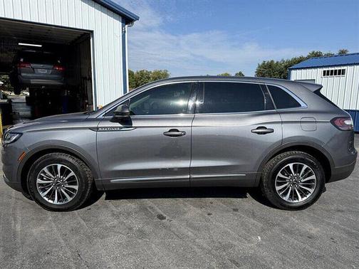 2021 Lincoln Nautilus Reserve