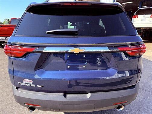 2022 Chevrolet Traverse LS