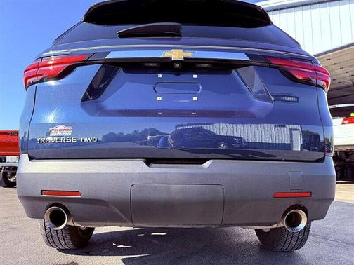 2022 Chevrolet Traverse LS