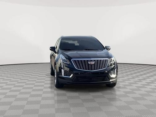 2024 Cadillac XT5 Luxury