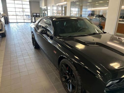 2012 Dodge Challenger SRT8 392