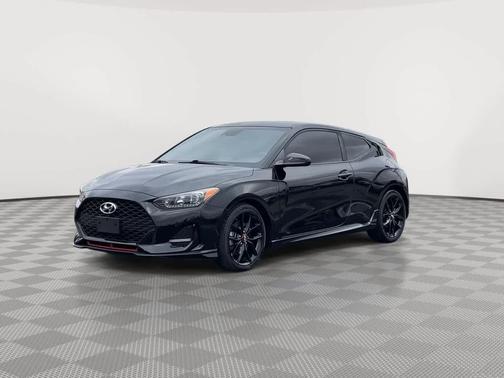 2021 Hyundai Veloster Base