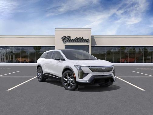 Crystal White Tricoat 2025 Cadillac OPTIQ Luxury 2 AWD