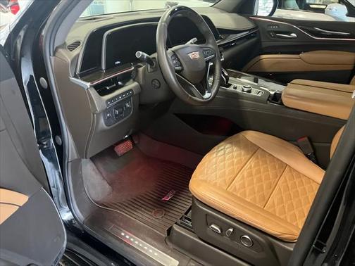 2023 Cadillac Escalade Sport