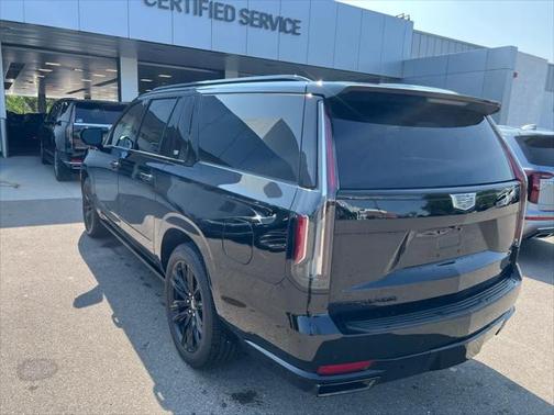 2021 Cadillac Escalade ESV Sport Platinum