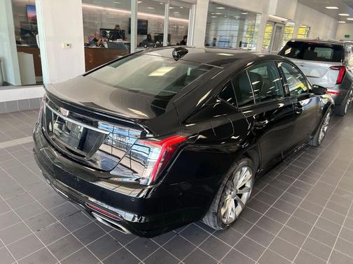 2023 Cadillac CT5 Sport