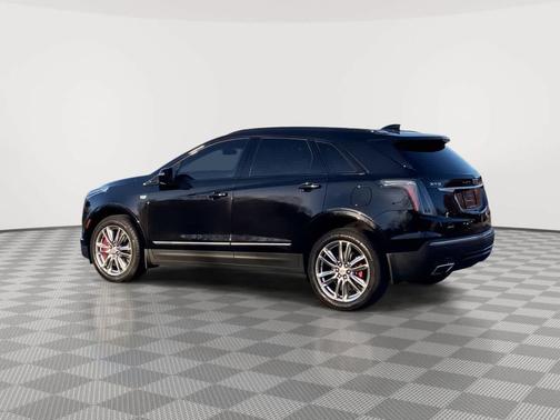 2022 Cadillac XT5 Sport
