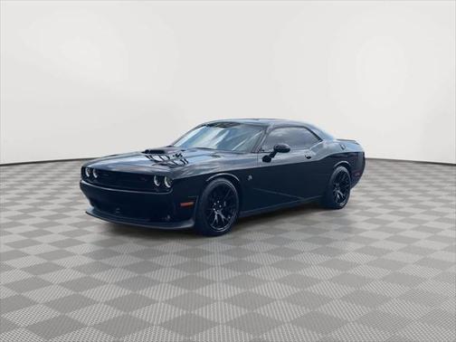 2016 Dodge Challenger R/T Scat Pack
