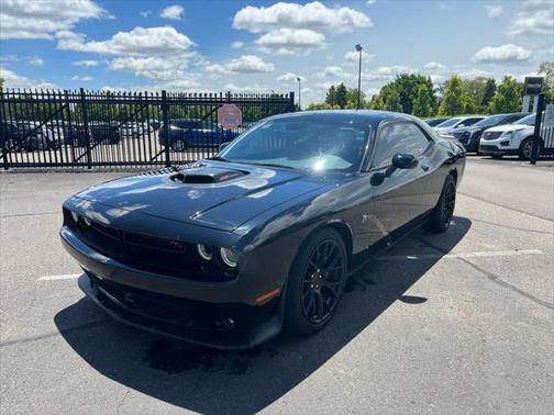 2016 Dodge Challenger R/T Scat Pack