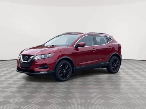 2022 Nissan Rogue Sport SV