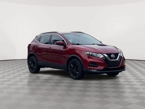2022 Nissan Rogue Sport SV