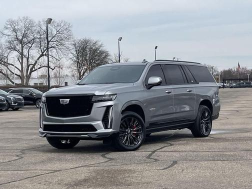 Argent Silver Metallic 2024 Cadillac Escalade ESV V-Series