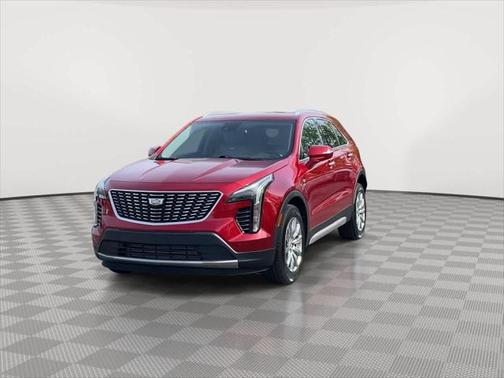 2022 Cadillac XT4 Premium Luxury