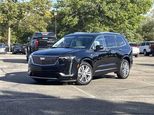 Stellar Black Metallic 2024 Cadillac XT6 Premium Luxury AWD