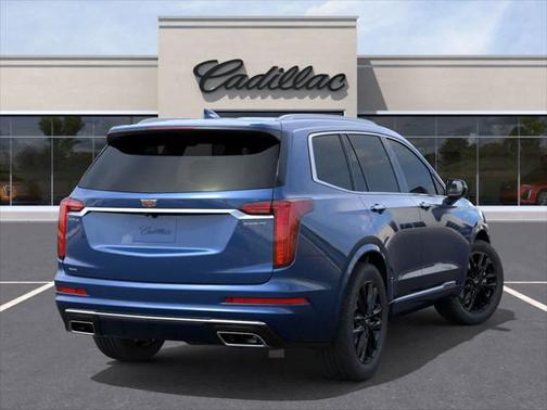 2025 Cadillac XT6 Luxury AWD