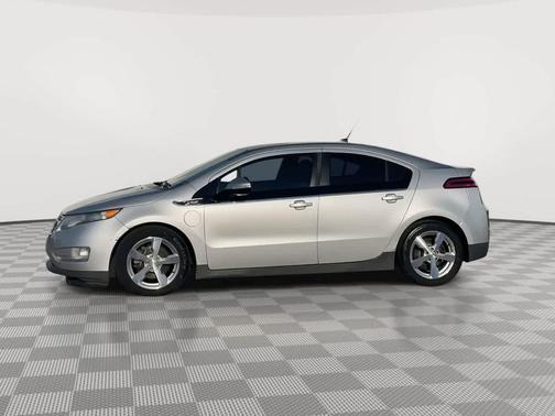 2011 Chevrolet Volt Base