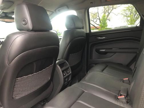 Mocha Steel Metallic 2012 Cadillac SRX Base