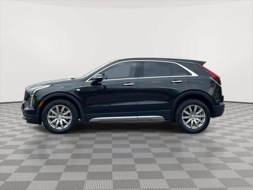 2022 Cadillac XT4 Premium Luxury